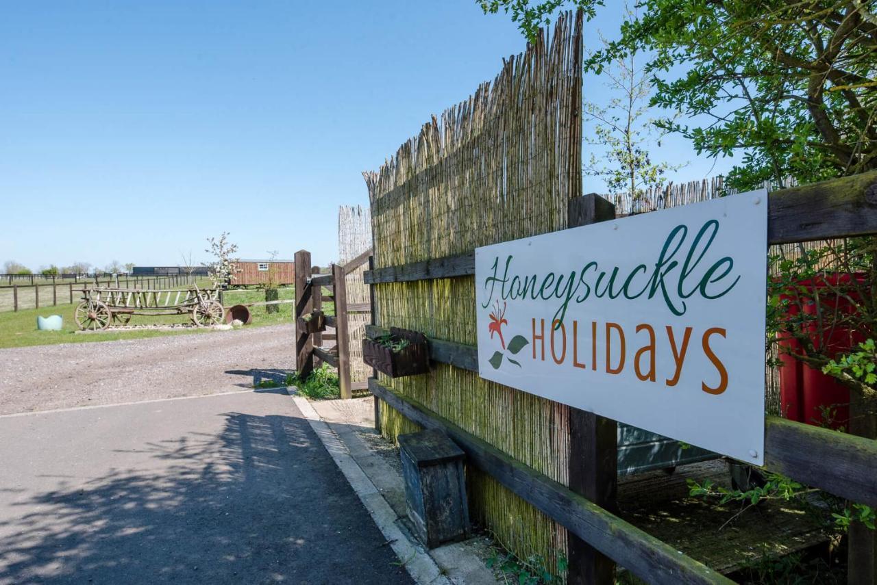Honeysuckle Farm Holidays By Stay In Suffolk, Monk Soham Woodbridge Dış mekan fotoğraf